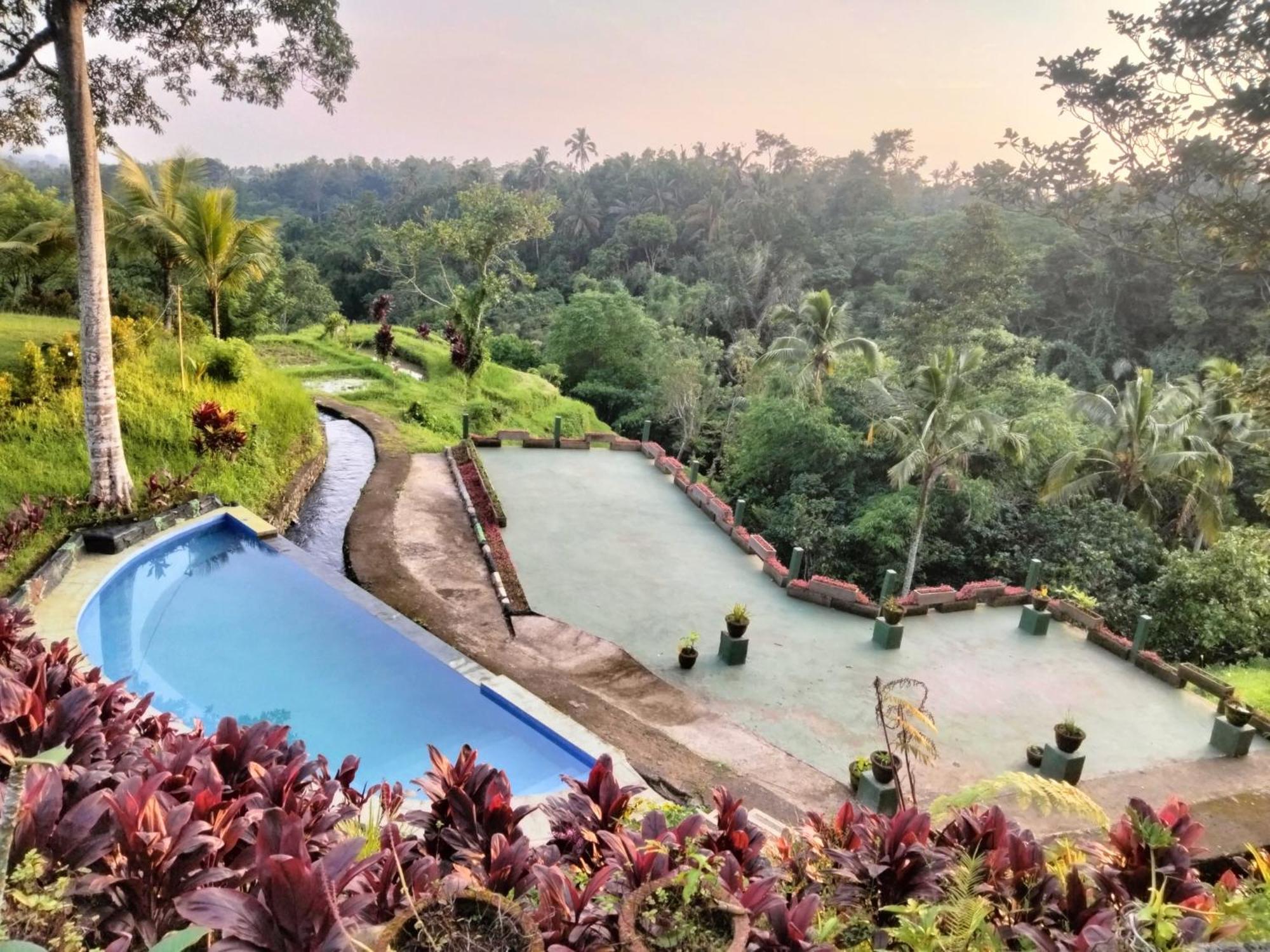 Sang Tirta Resort Penebel Exterior photo