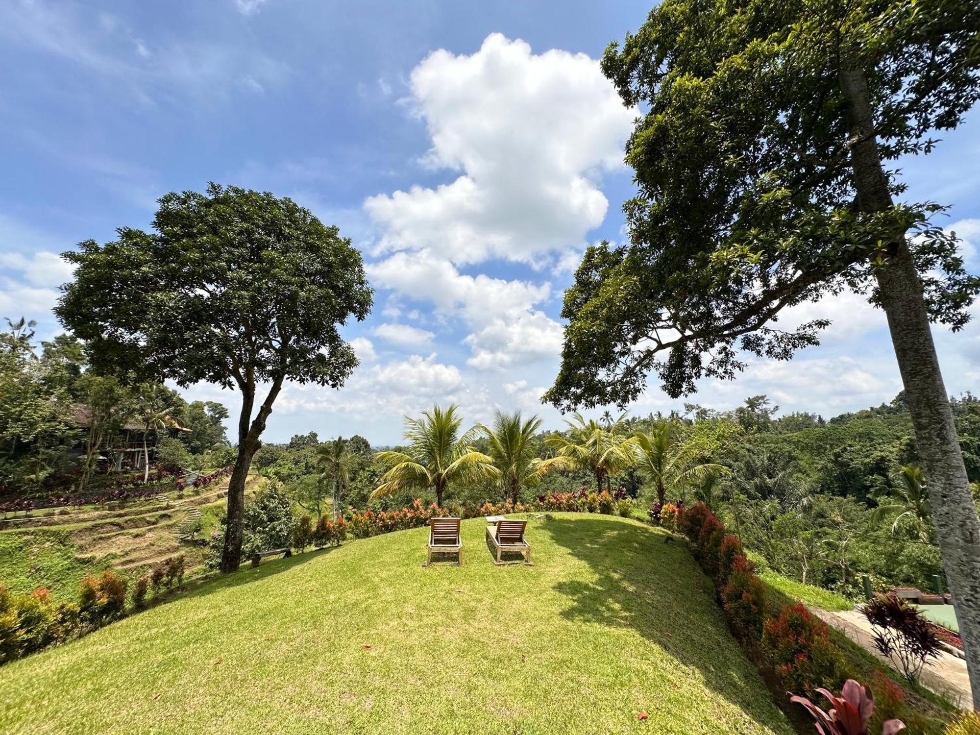 Sang Tirta Resort Penebel Exterior photo
